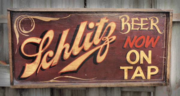 SCHLITZ BEER ON TAP